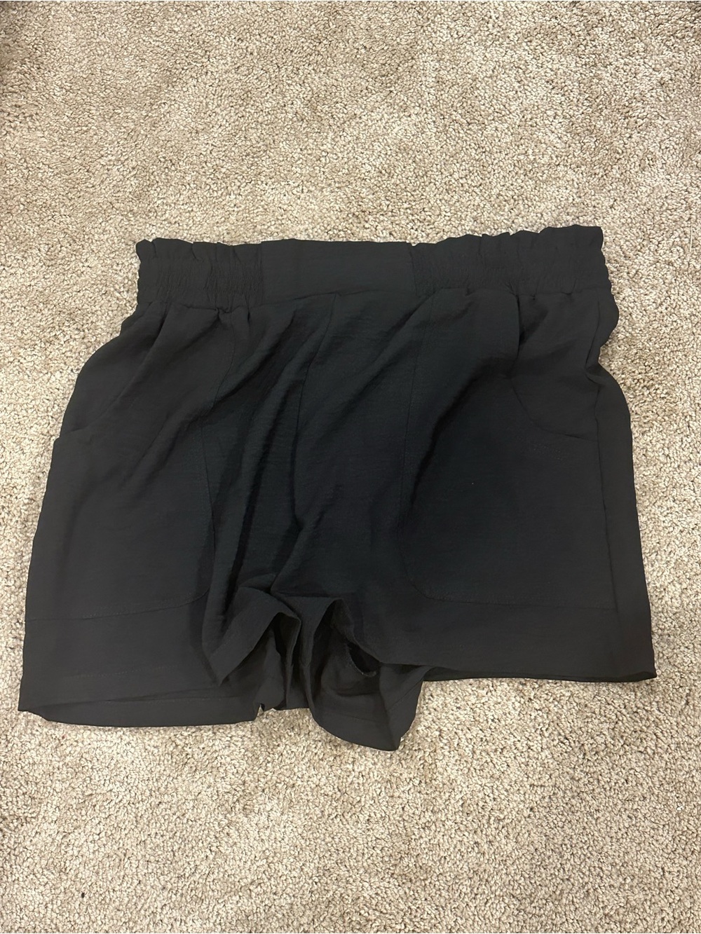 High-Waist Black Pull-On Women's Shorts with Elastic Waistband
